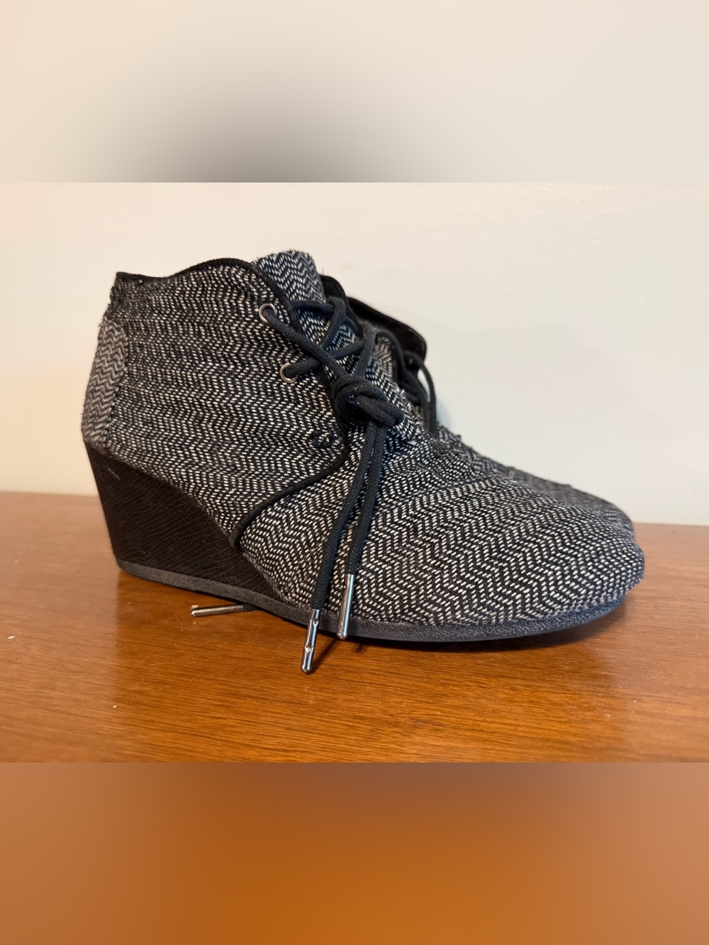 Toms Black & White Woven Lace-Up Wedge Bootie